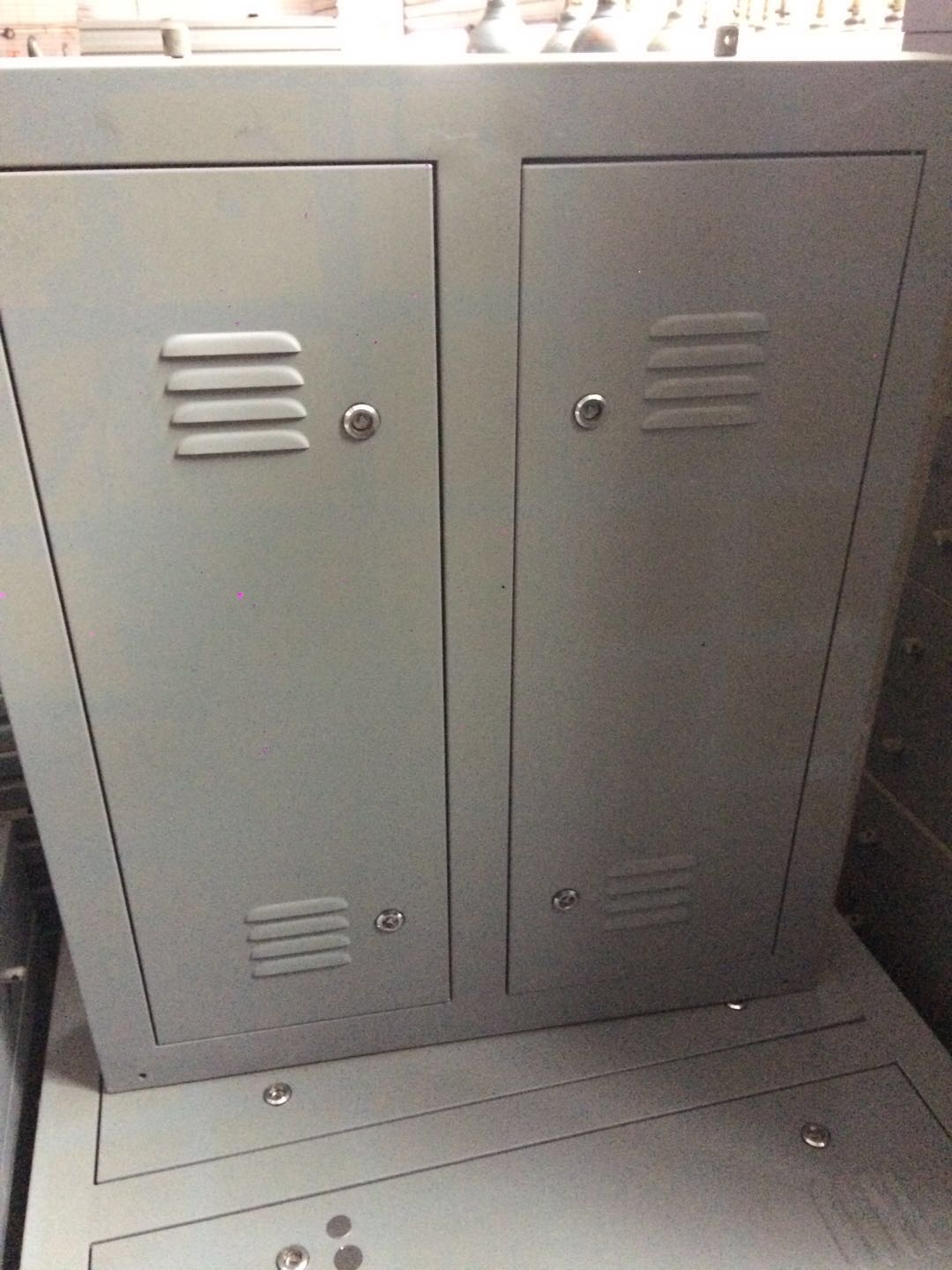 p8 led display waterproof cabinet back1.jpg